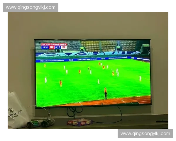 精彩足球赛事直播全程解析与关键瞬间深度呈现精彩对决全面体验展